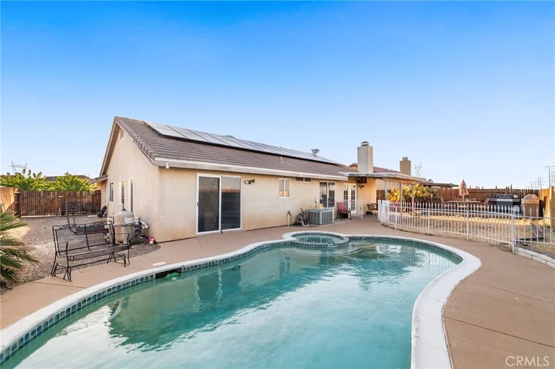 12403 San Dimas, Victorville, CA 92392