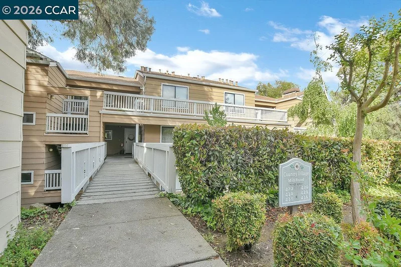 430 Mill Rd, Martinez, CA 94553