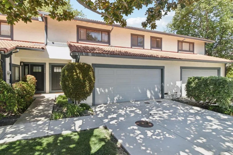 190 Granada, Mountain View, CA 94043