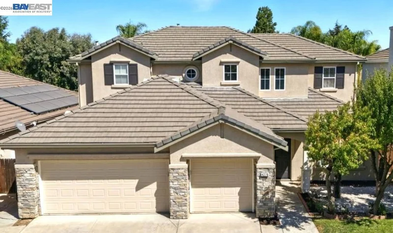 4276 Oakridge Dr, Tracy, CA 95377