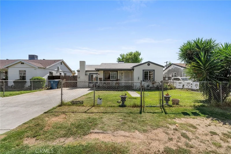 303 El Tejon, Bakersfield, CA 93308