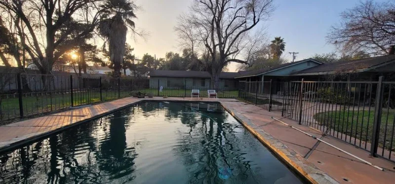 902 Mercey Springs Road photo 2