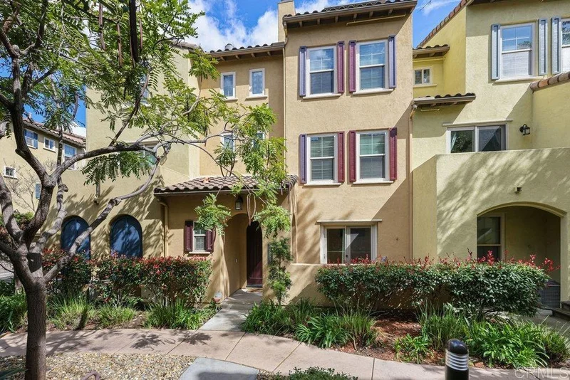 2587 Escala Circle, San Diego, CA 92108