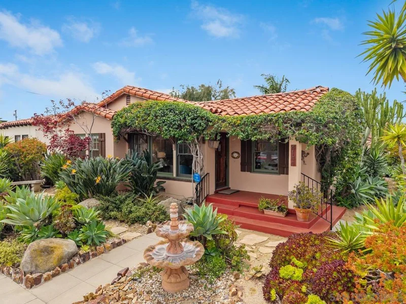4144 Palmetto Way, San Diego, CA 92103