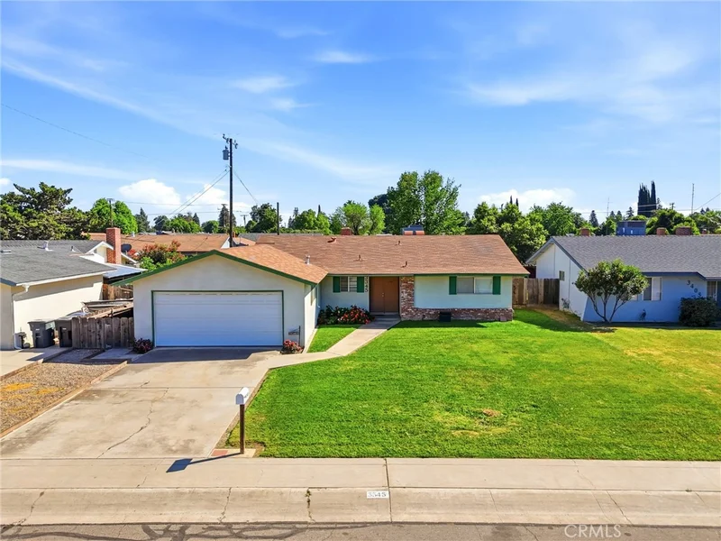 3345 W Laurel, Visalia, CA 93277