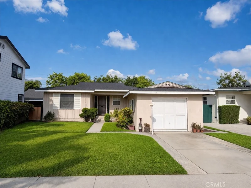 2735 Ostrom Avenue, Long Beach, CA 90815