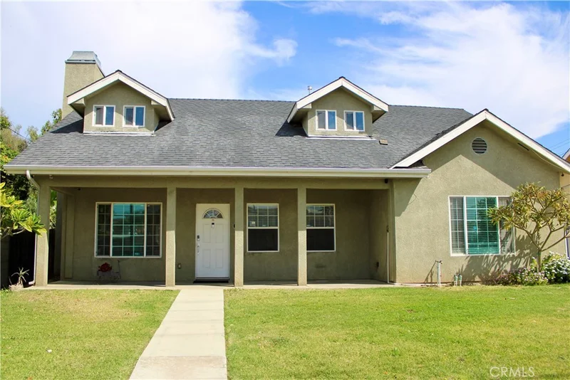 514 W Randall, Rialto, CA 92376
