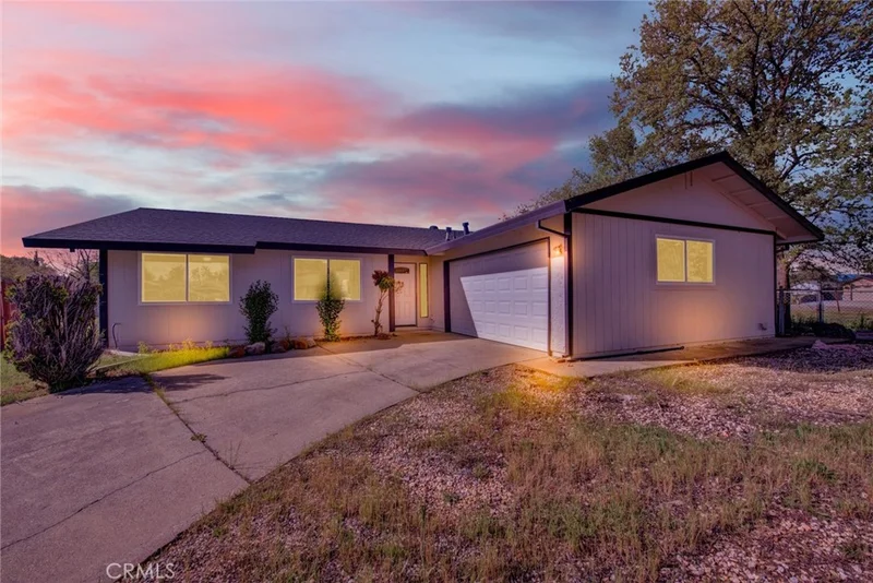 1470 Franzel, Red Bluff, CA 96080