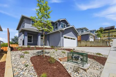 23368 Mayar Court photo 2