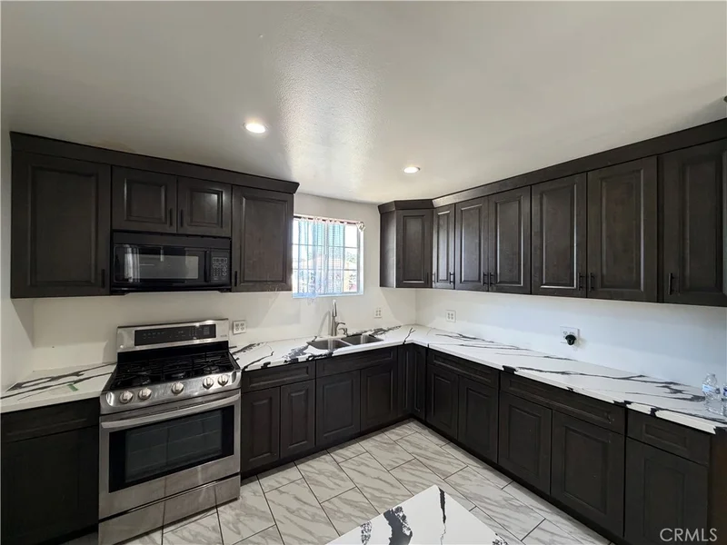 38621 Puerta photo 2