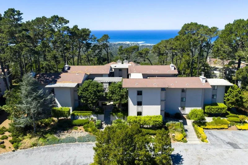 4 Ocean Pines Lane photo 2