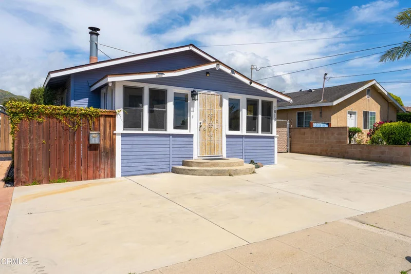 Photo 2 of 1813 Ocean Avenue
