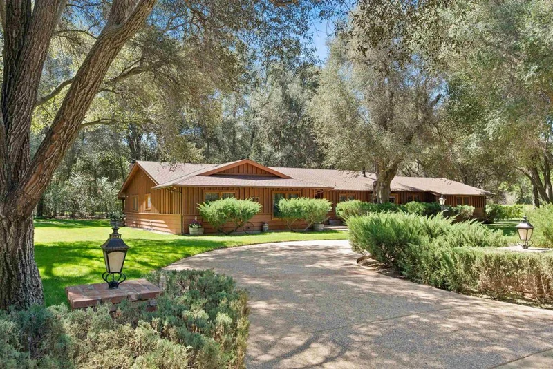 28973 Sequoia Road, Pine Valley, CA 91962