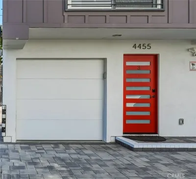 4455 Colfax Avenue photo 2