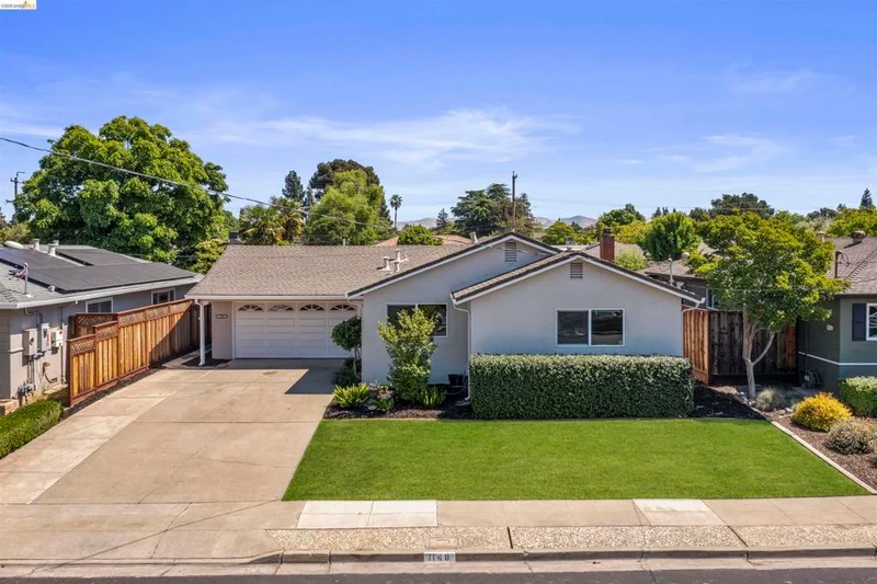 1148 Hillcrest Ct, Livermore, CA 94550