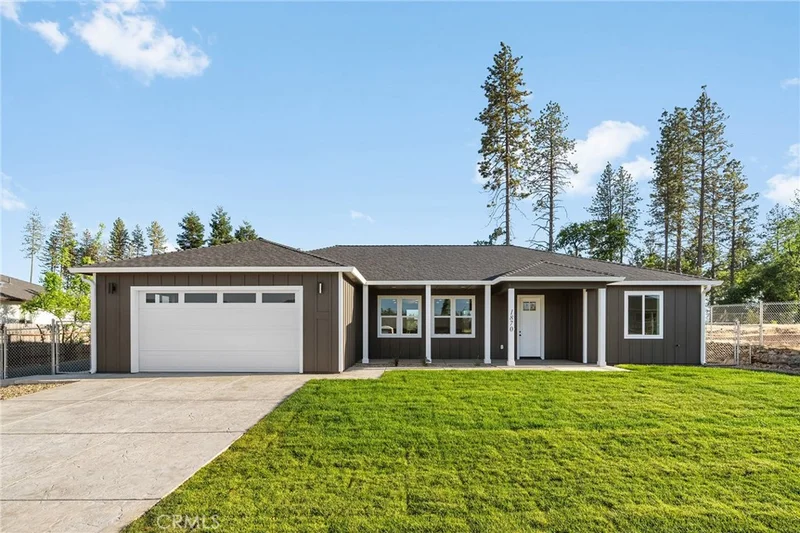 1870 Conifer Drive, Paradise, CA 95969
