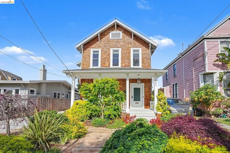865 Cedar St, Alameda, CA 94501-5215