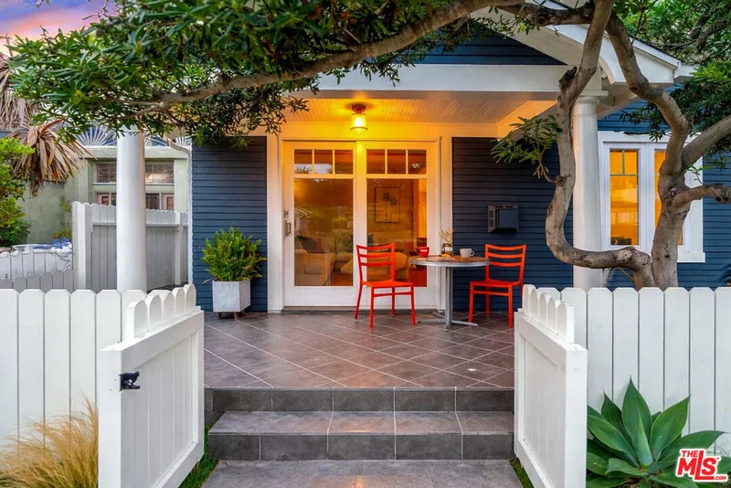 427 Howland Canal, Venice, CA 90291