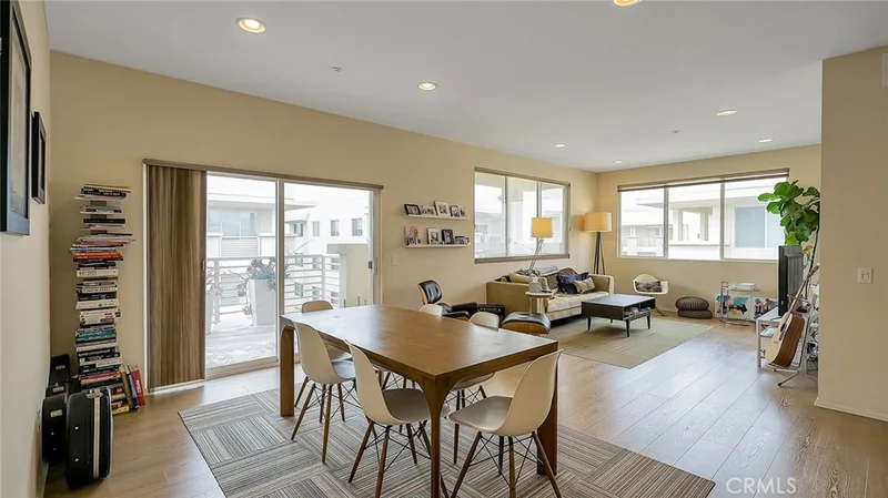 Photo 2 of 13021 Central Avenue 402