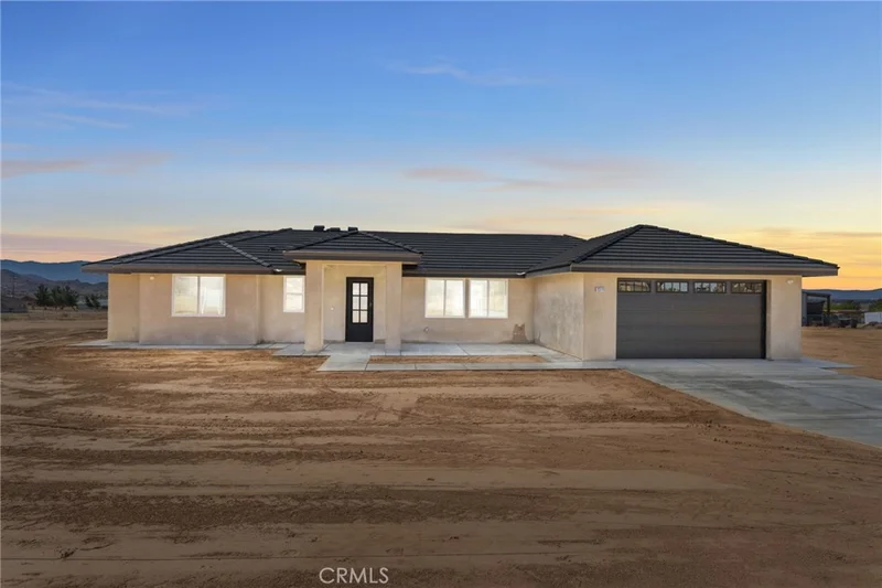 23771 Pala photo 2