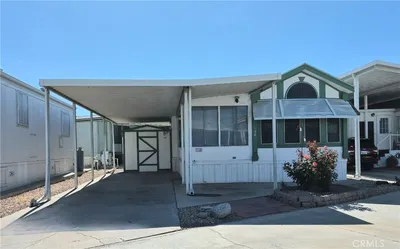1295 S Cawston 146 photo 2