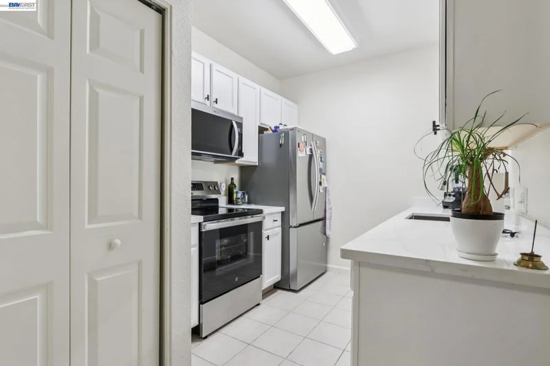 2255 Showers Dr, Mountain View, CA 94040