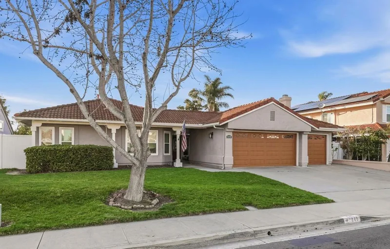 849 Muirfield Drive, Oceanside, CA 92058