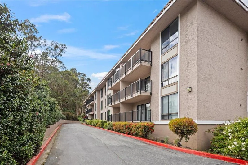 1031 Cherry Avenue 75, San Bruno, CA 94066