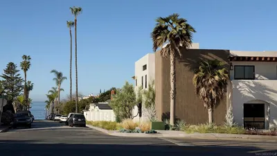 6710 La Jolla Blvd 106 photo 2