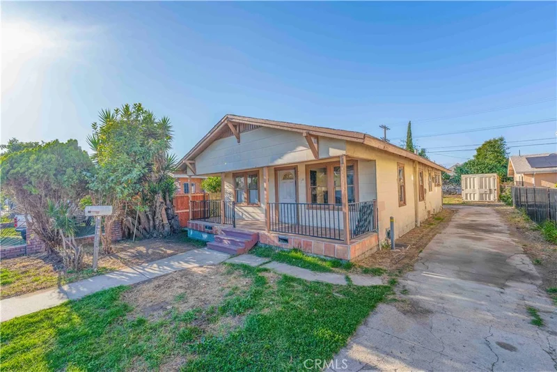 225 E 67th, Los Angeles, CA 90003