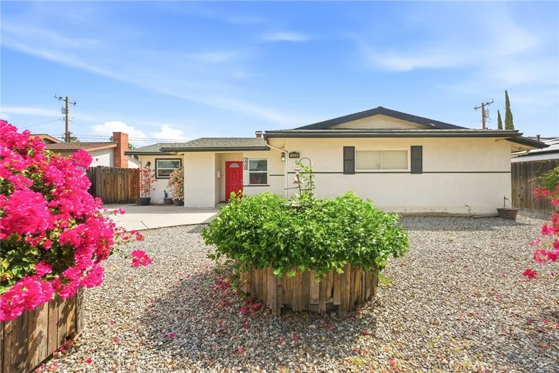 226 Hartzell Avenue, Redlands, CA 92374