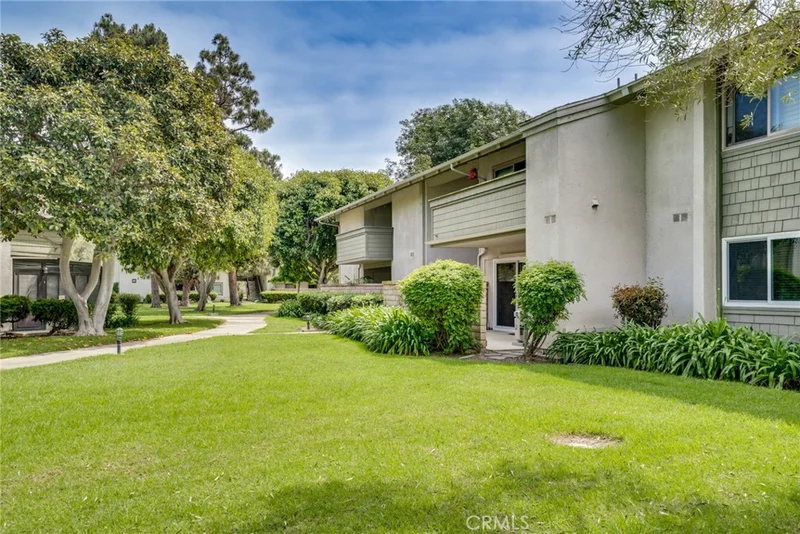 8777 Coral Springs Court 11B photo 2