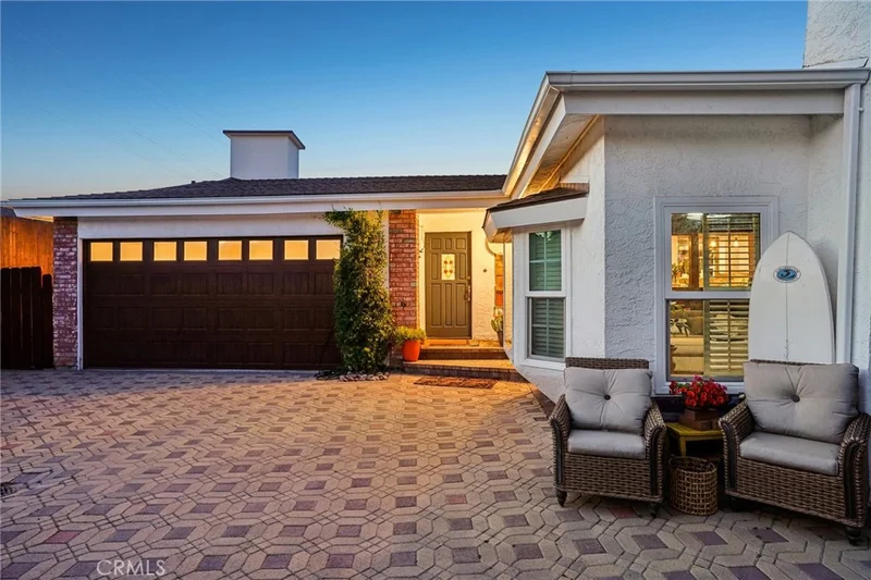 1007 Avenue C, Redondo Beach, CA 90277