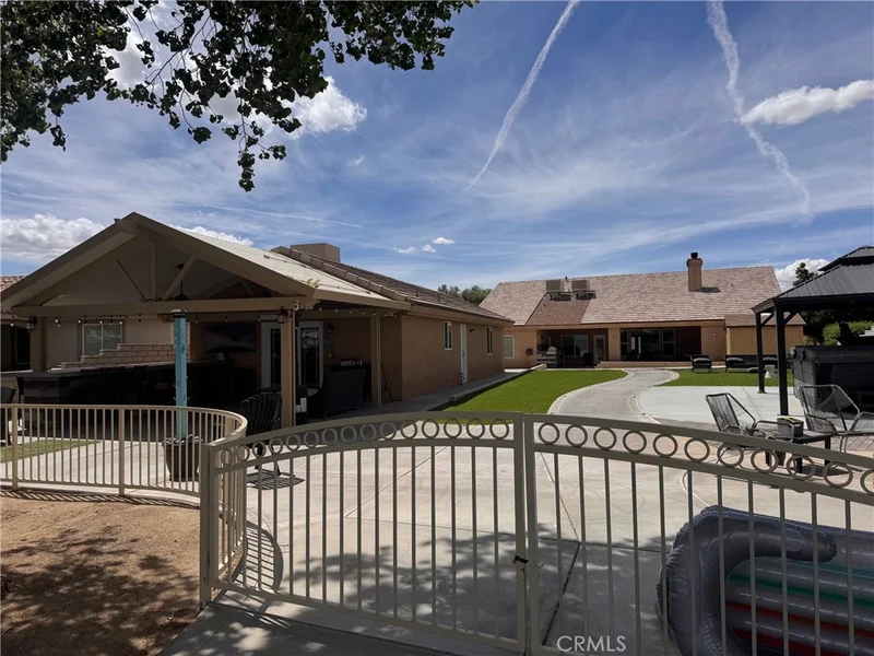 39481 Mountain View, Yermo, CA 92398