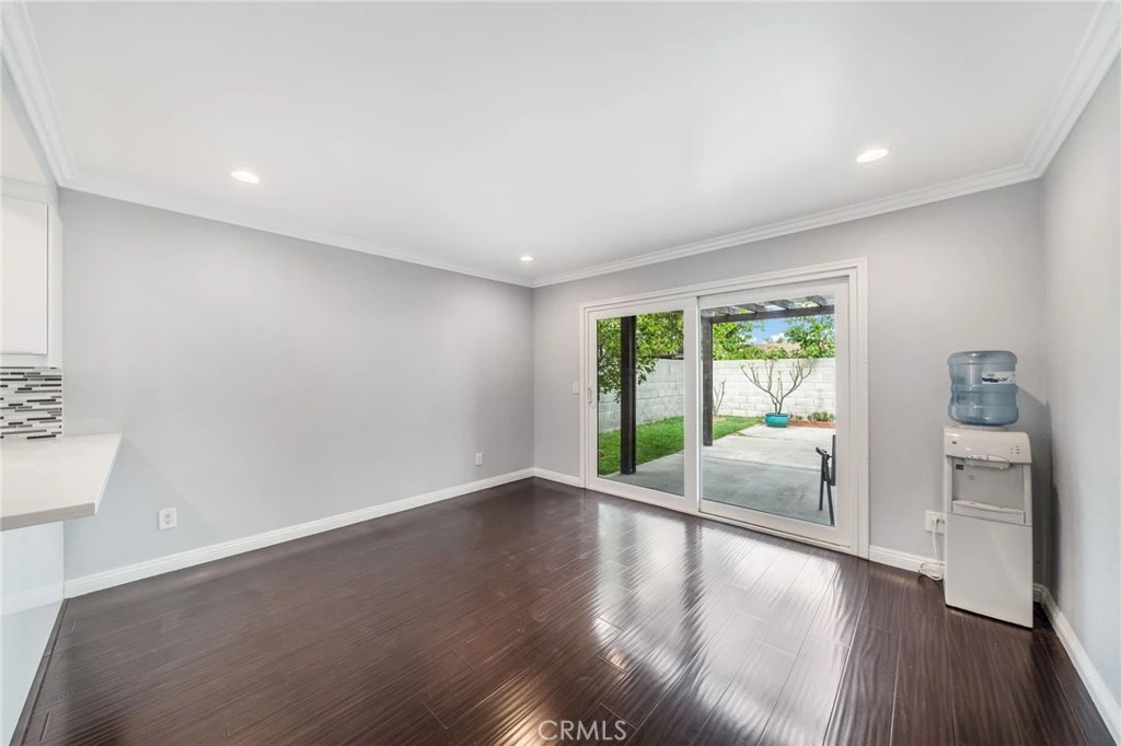Photo 7 of 13706 Monterey Ave