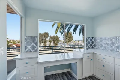 2222 S Mesa 8 photo 2