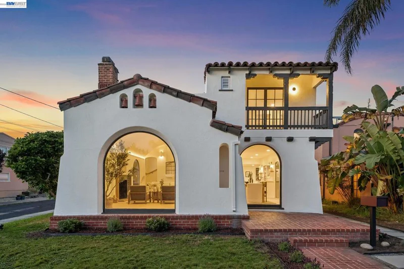 2713 Calhoun Street, Alameda, CA 94501