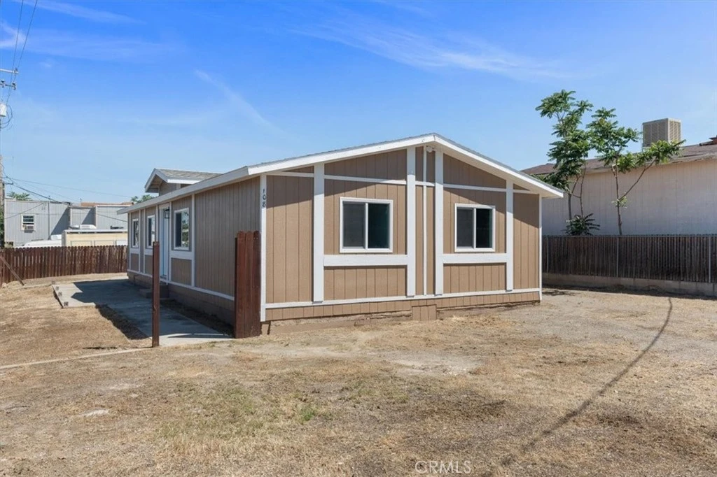 Photo 8 of 108 2nd Street