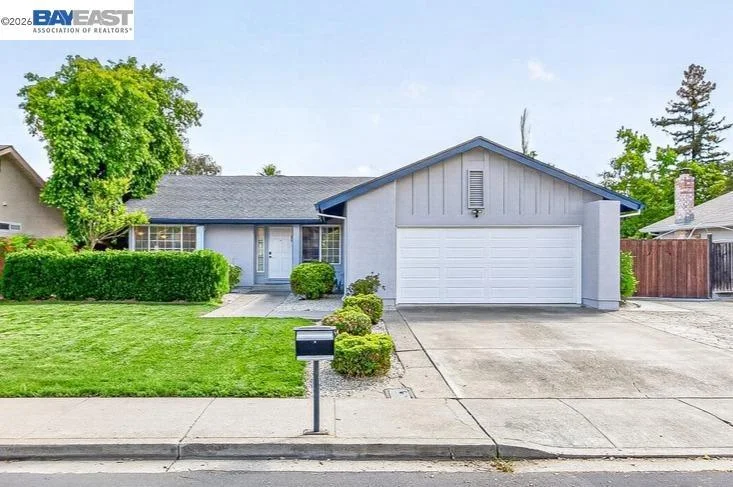5549 Bridgeport Cir., Livermore, CA 94551