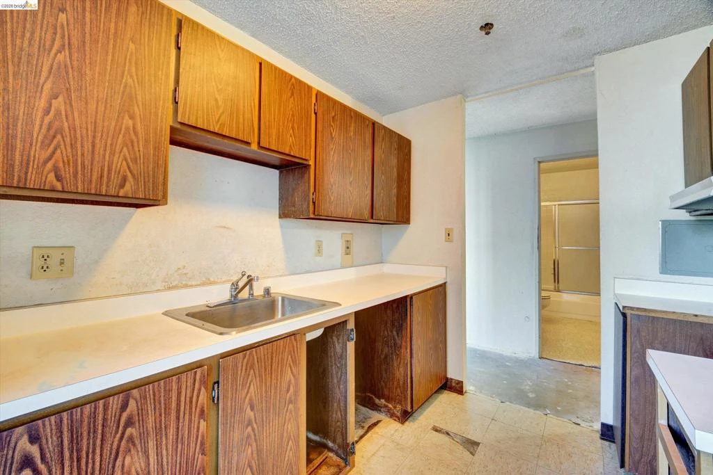 Photo 18 of 555 Pierce St 520