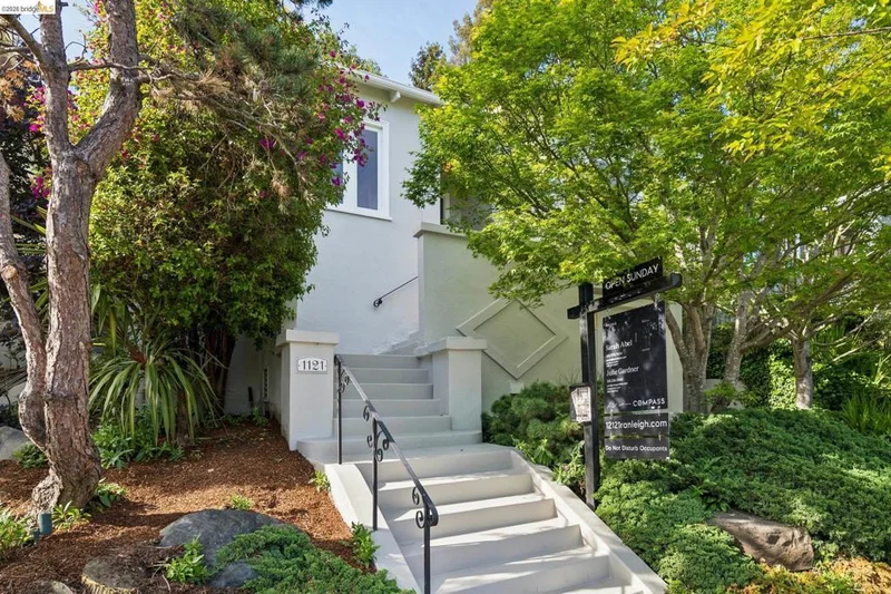 1121 Ranleigh Ave, Piedmont, CA 94610-1134