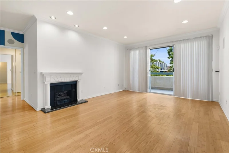 Photo 2 of 11225 Peach Grove 203