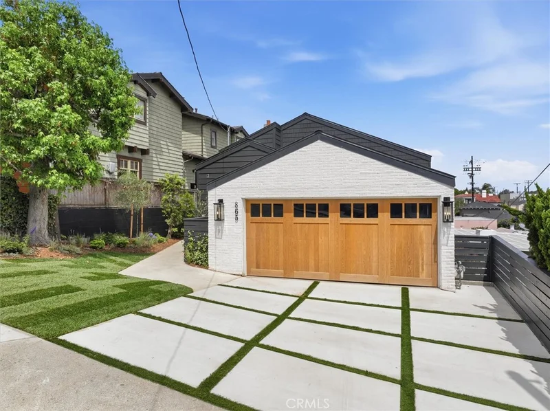 865 10th Street, Manhattan Beach, CA 90266
