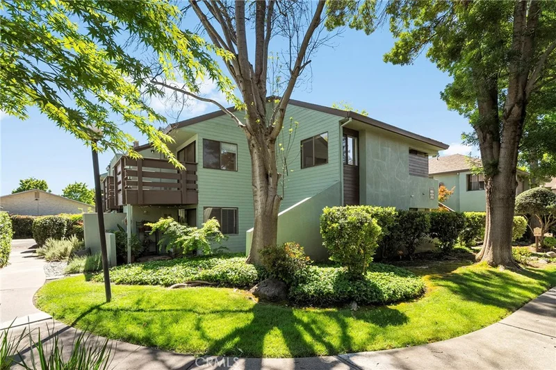 Photo 2 of 1415 Sheridan Avenue 22