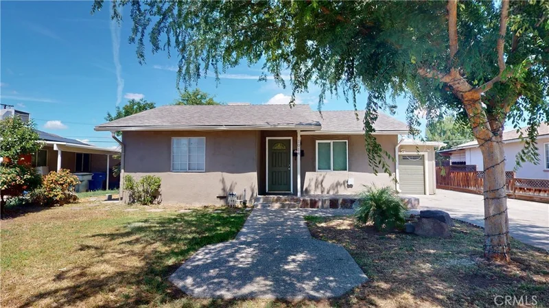 1014 W Andrews, Fresno, CA 93705
