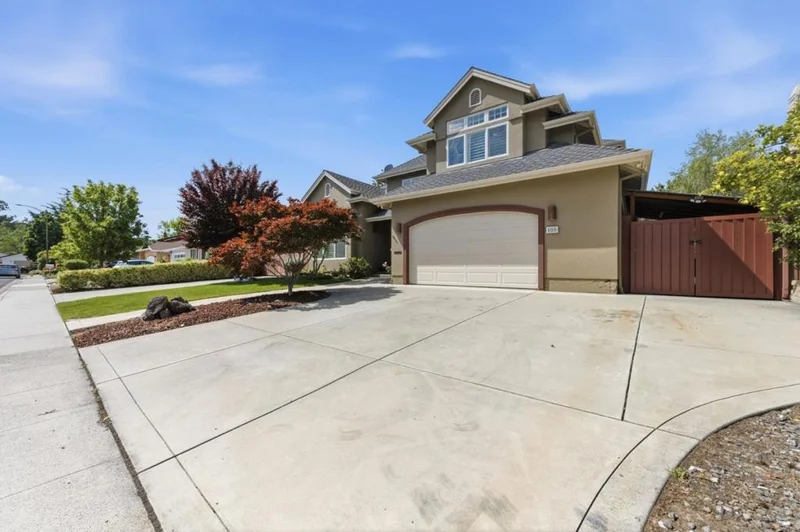 105 Calle El Padre, Los Gatos, CA 95032