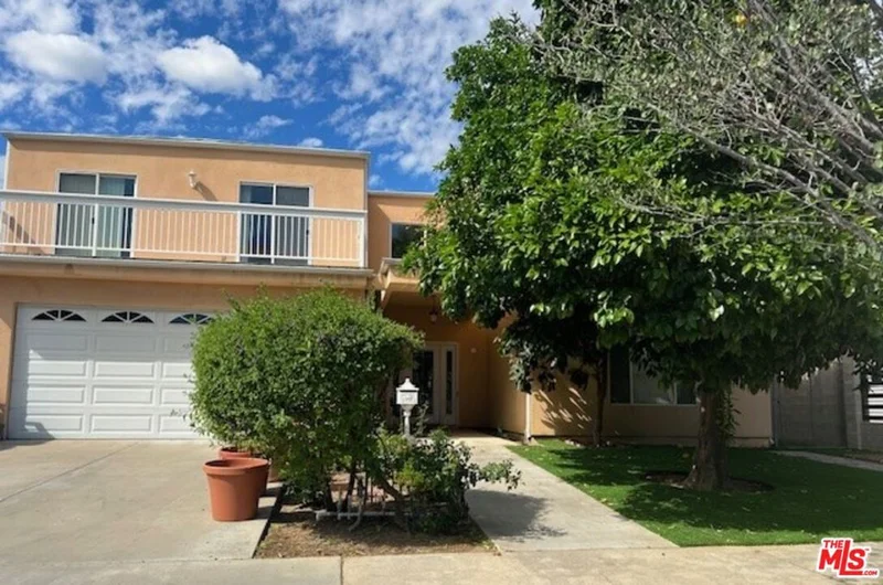 17355 Lemac Street photo 2