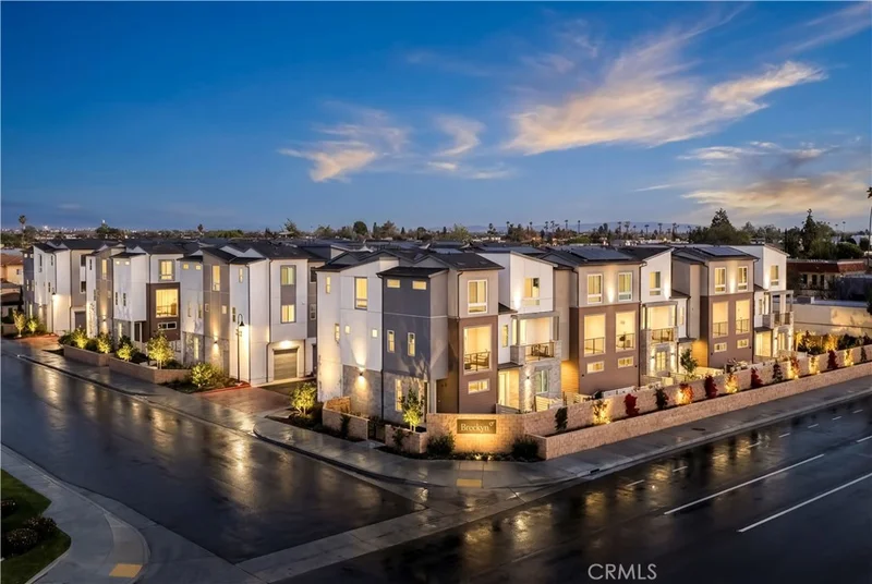 10002 Central Avenue 3, Garden Grove, CA 92843
