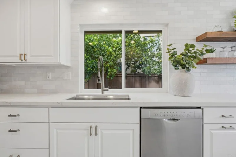 11669 Springside Road, San Diego, CA 92128