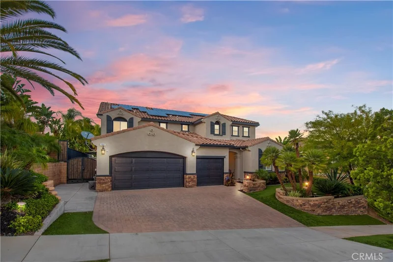7916 Summer Day Drive, Corona, CA 92883